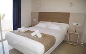 Туры в отель Hotel Roca Bella