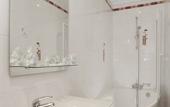Туры в отель A l'Hotel des Roys