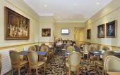 Туры в отель A l'Hotel des Roys