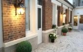 Туры в отель A l'Hotel des Roys