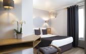 Туры в отель A l'Hotel des Roys