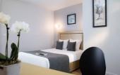 Туры в отель A l'Hotel des Roys