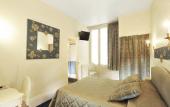 Туры в отель A l'Hotel des Roys