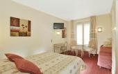 Туры в отель A l'Hotel des Roys