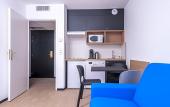 Туры в отель Privilodges Le Hub Grenoble