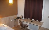 Туры в отель Hotel du Moulin a Vent Gerland