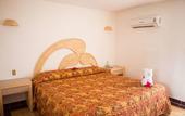 Туры в отель Qualton Club Ixtapa - All Inclusive