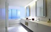 Туры в отель Four Points by Sheraton Qingdao, West Coast