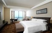 Туры в отель Four Points by Sheraton Qingdao, West Coast