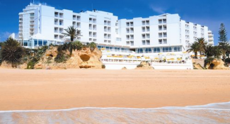 Holiday Inn Algarve 4*