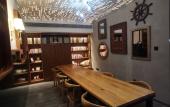 Туры в отель JAMES JOYCE COFFETEL(Jiaomen East Metro Station, Beijing South Railway Station Branch)
