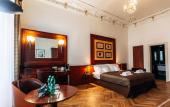 Туры в отель Hotel Golden Lamb