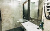 Туры в отель Hotel Golden Lamb