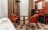 Туры в отель Hotel Golden Lamb
