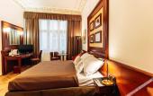 Туры в отель Hotel Golden Lamb