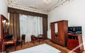 Туры в отель Hotel Golden Lamb