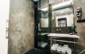 Туры в отель Hotel Golden Lamb