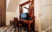 Туры в отель Hotel Golden Lamb