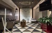 Туры в отель The Windsor Suites