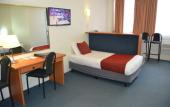 Туры в отель Devere Hotel