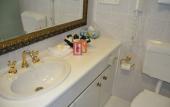 Туры в отель Devere Hotel