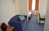 Туры в отель Devere Hotel