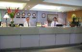Туры в отель Devere Hotel