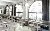 Туры в отель Devere Hotel