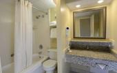 Туры в отель Ashore Oceanfront Hotel by Marriott