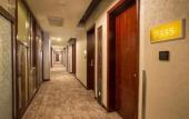 Туры в отель Huachen International Hotel
