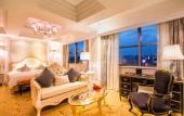 Туры в отель Huachen International Hotel