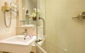 Туры в отель Huachen International Hotel