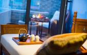 Туры в отель Huachen International Hotel