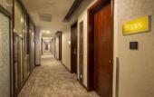 Туры в отель Huachen International Hotel