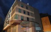 Туры в отель Iris Hotel