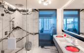 Туры в отель W Xiamen(Next to shopping center&Exhibition Center)
