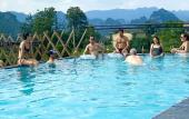 Туры в отель Zhangjiajie National Park Nvue Resorts