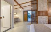 Туры в отель Rota Kilidonia Karaoz Suites&Villas