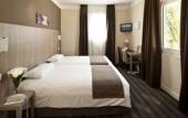 Туры в отель Bristol Hotel