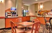 Туры в отель Holiday Inn Express Hotel & Suites Calgary