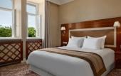 Туры в отель Grand Hotel Vilnius, Curio Collection by Hilton
