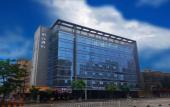 Туры в отель Paco Hotel (Guangzhou Baiyun Airport Liantang Metro Station)