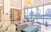Туры в отель Atour Hotel, Wuxing East New Town, Huzhou