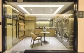 Туры в отель Atour Hotel, Wuxing East New Town, Huzhou
