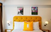 Туры в отель Bloom Boutique - Bandra