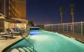 Туры в отель Holiday Inn Express Miami Airport Blue Lagoon Area by IHG