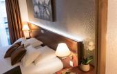 Туры в отель Moxy Annecy