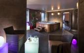 Туры в отель Moxy Annecy