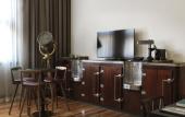 Туры в отель The Old Clare by Ode Hotels