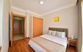Туры в отель The Suites
